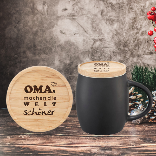 Oma-Tasse mit holzgraviertem praktischem Warmhaltedeckel